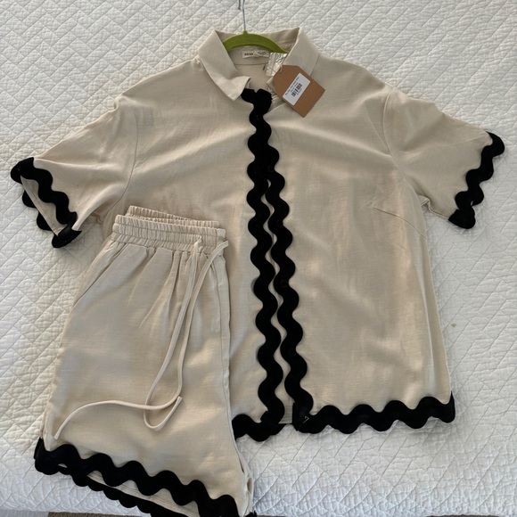 Boutique Main Strip Ric Rac Trip Short Set Small NWT - Picture 10 of 10